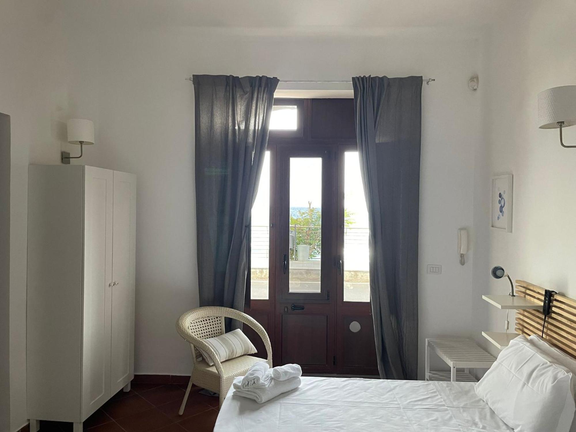 Casa Scala Hotel Acireale Buitenkant foto