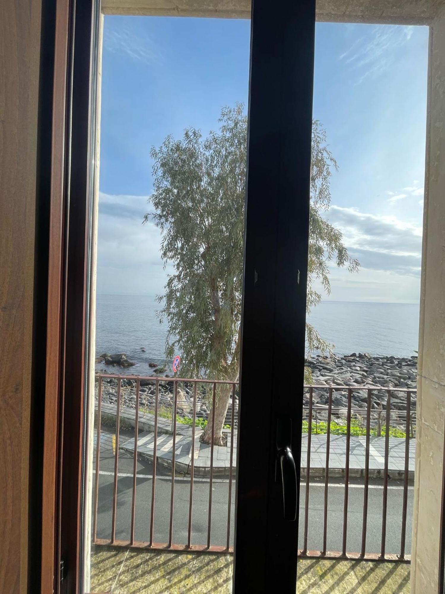 Casa Scala Hotel Acireale Buitenkant foto