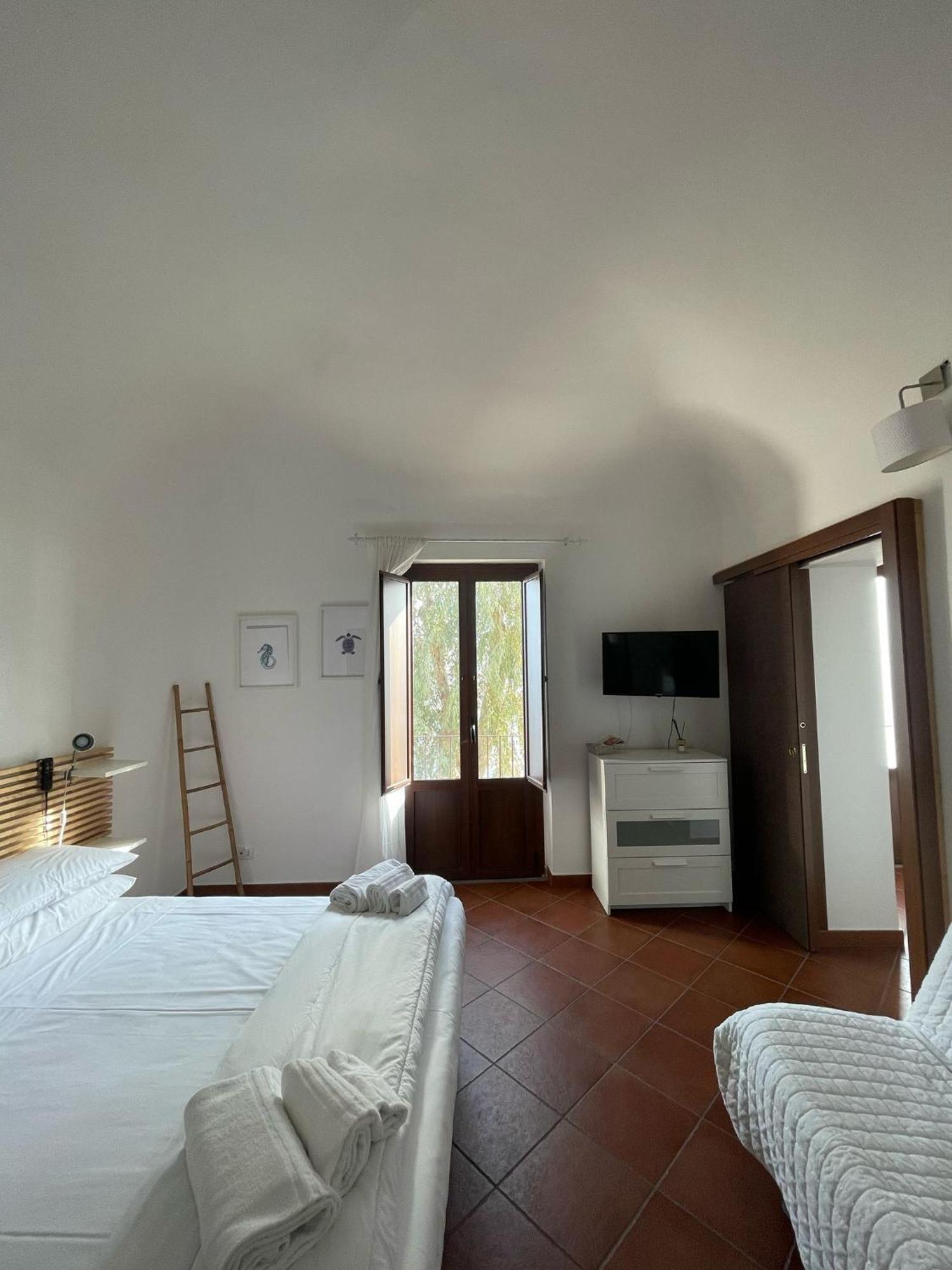 Casa Scala Hotel Acireale Buitenkant foto