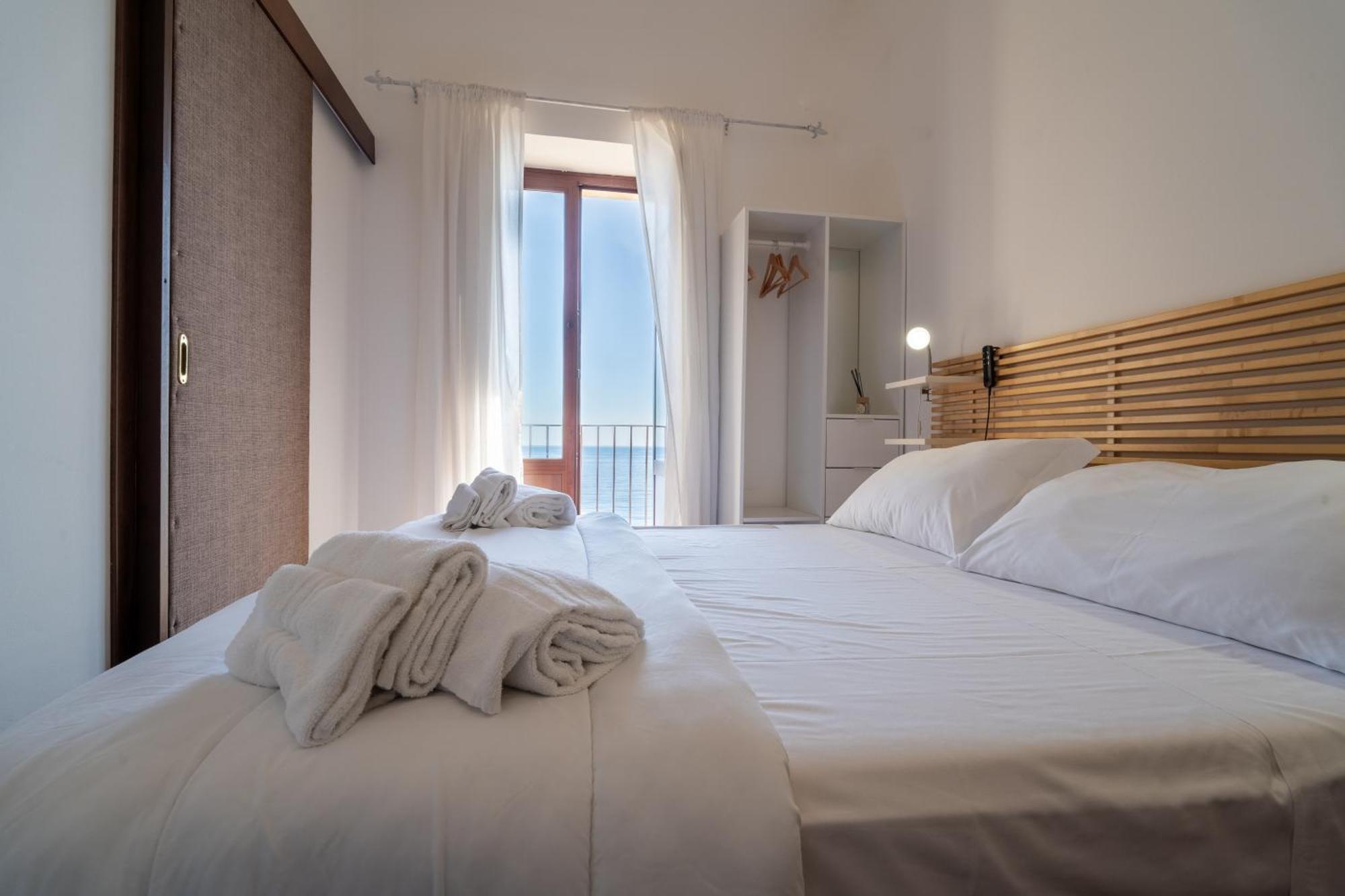 Casa Scala Hotel Acireale Buitenkant foto