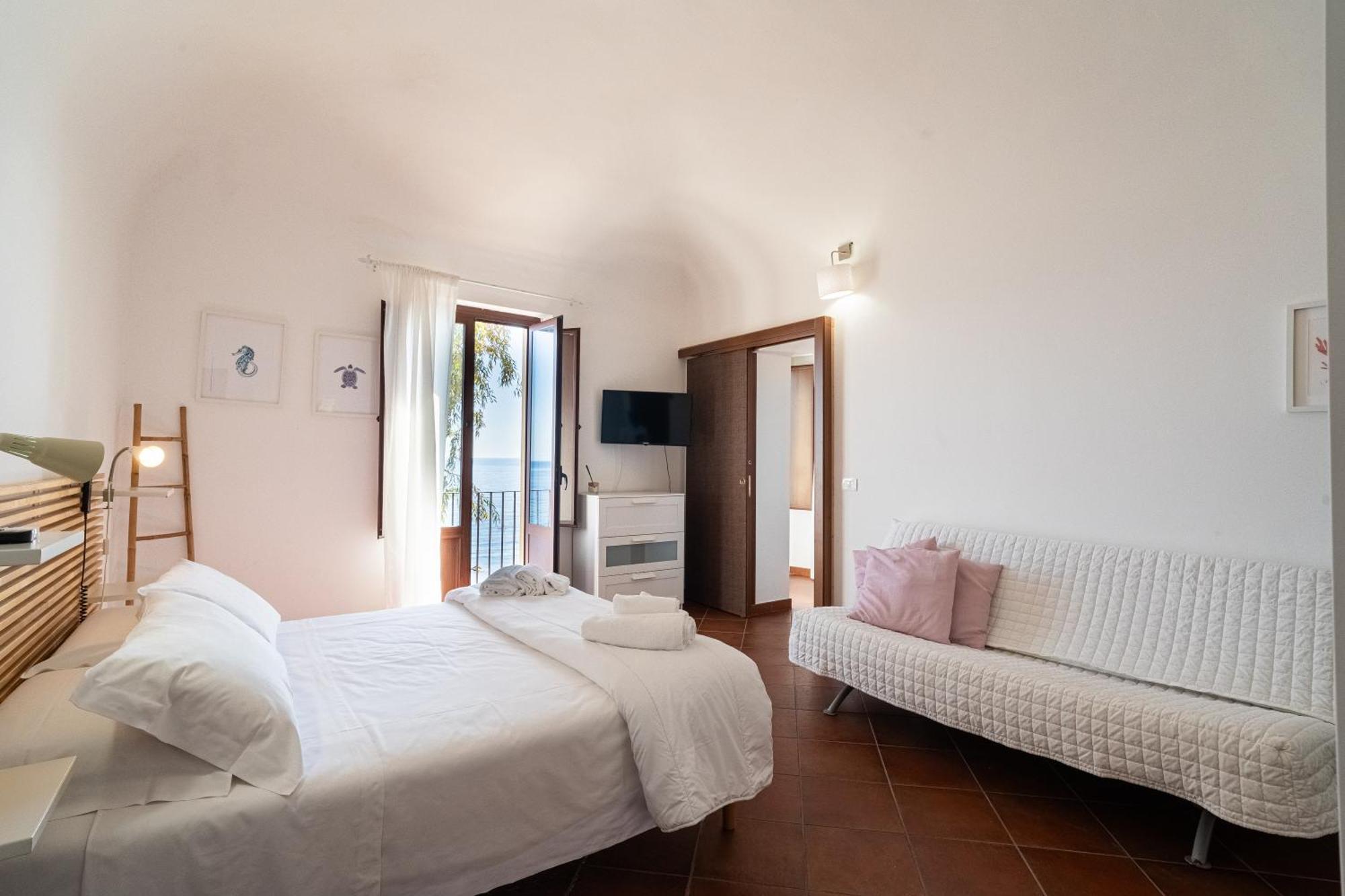 Casa Scala Hotel Acireale Buitenkant foto